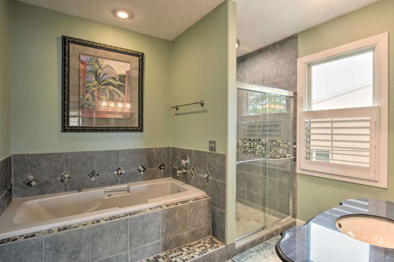 Lake Keowee Resort Condo With Balcony And Pool Access! Salem Екстер'єр фото