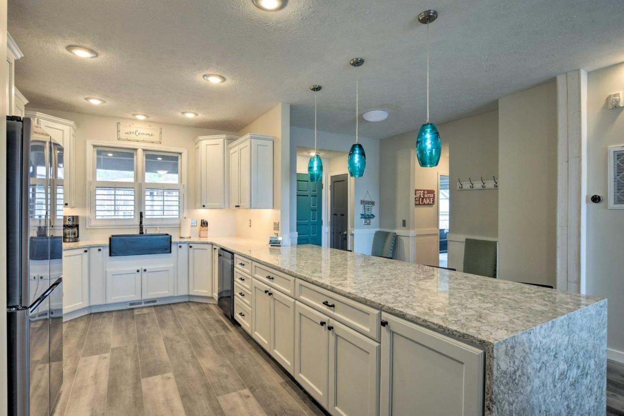 Lake Keowee Resort Condo With Balcony And Pool Access! Salem Екстер'єр фото
